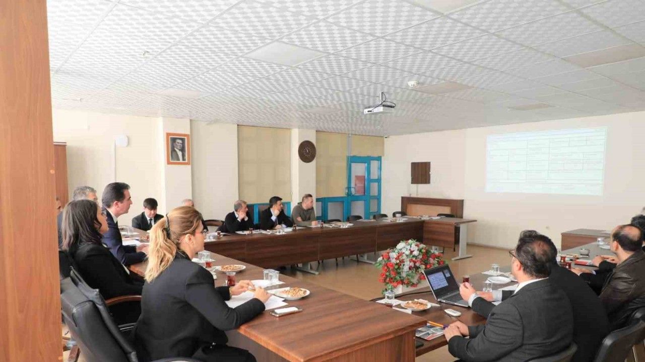 Bitlis’te ‘Kültür Envanteri Hazırlama’ toplantısı