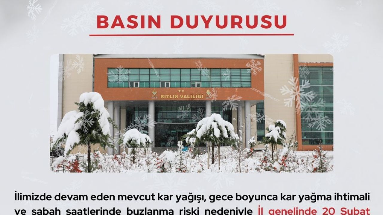 Bitlis’te okullara kar engeli