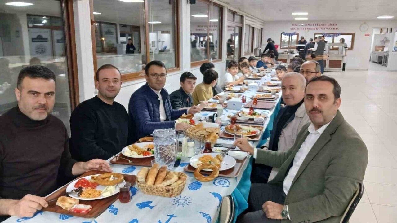 Yatağan’da ’hafızlarla iyilik sahuru buluşması’ gerçekleştirildi