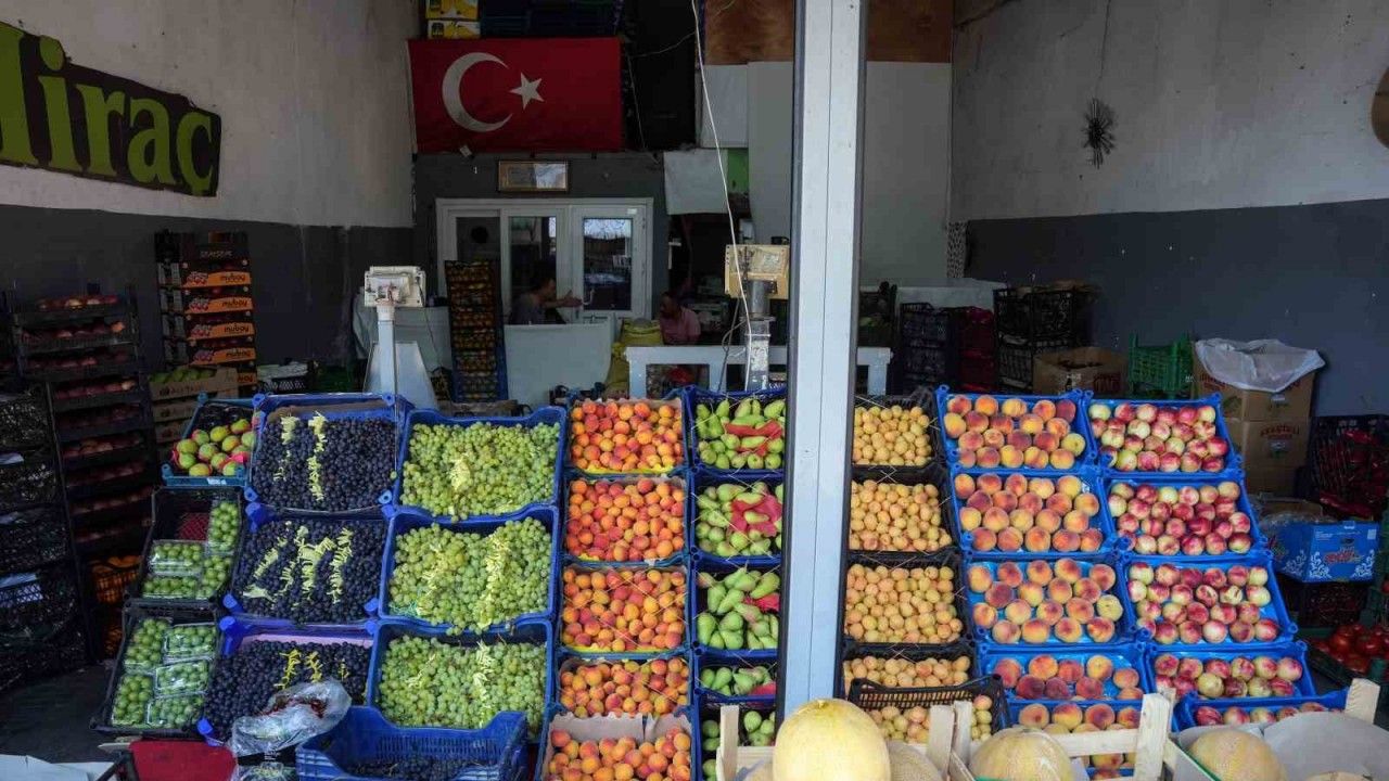 İstanbul’da meyve fiyatları rekor seviyeye tırmandı
