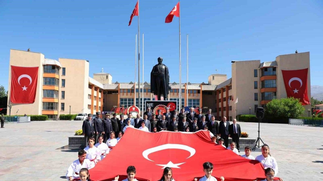 Atatürk’ün Erzincan’a gelişinin 106’ncı yıl dönümü törenle kutlandı