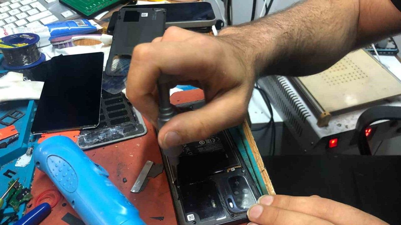 Vatandaşlar yazın telefon kullanırken bunlara dikkat etmeli