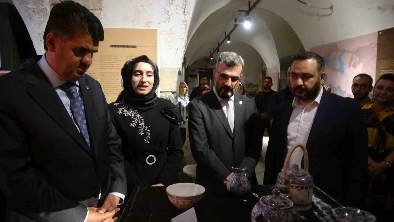 Kilis'te 'Anadolu'nun Bellek İzleri' sergisi açıldı