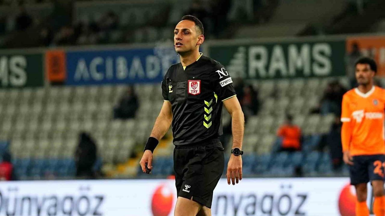 Trendyol Süper Lig'de yeni sezonun hakemleri açıklandı