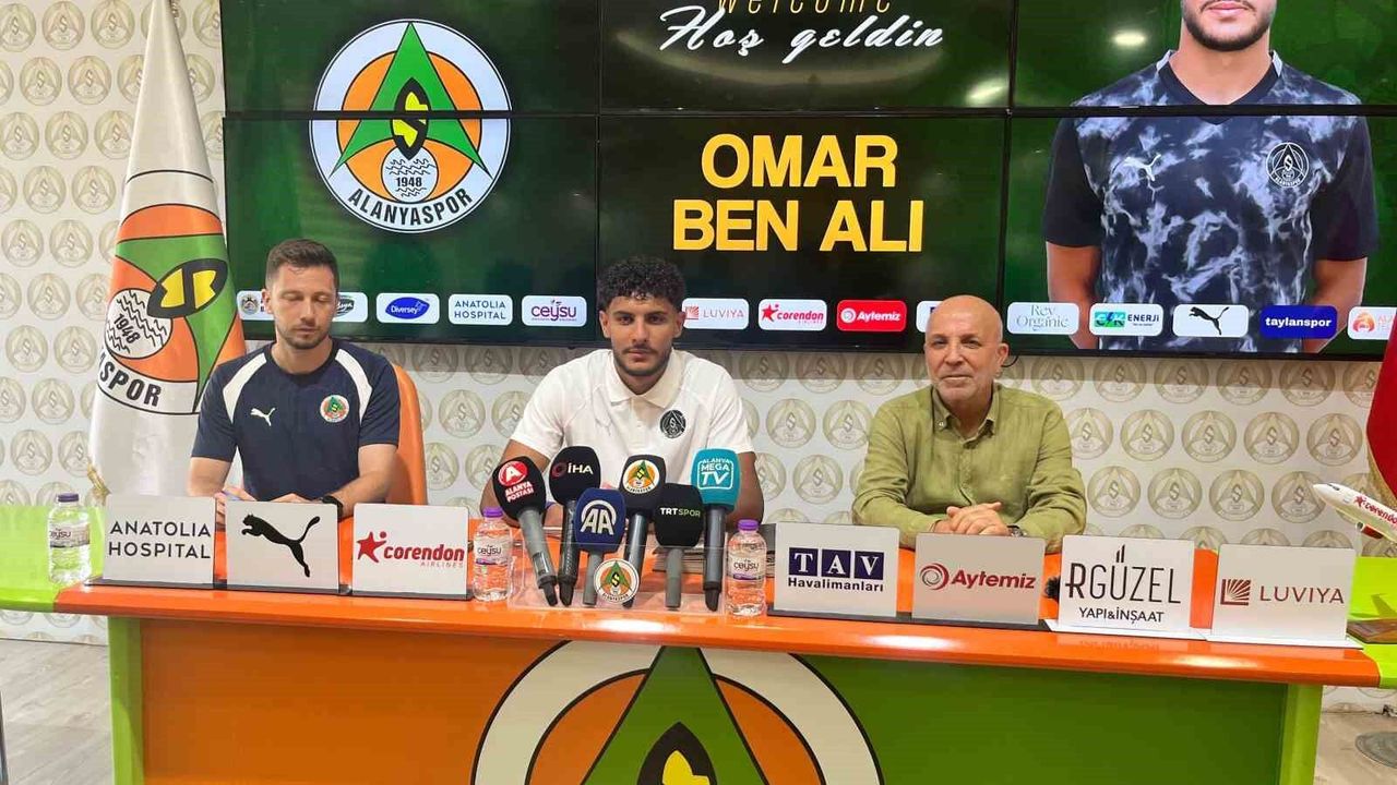 Corendon Alanyaspor, Tunuslu santrfor Omar Ben Ali'yi renklerine bağladı