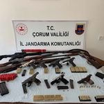 Çorum'da bu yıl kutlamalarda havaya ateş açan 28 kişiye adli işlem yapıldı