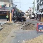 Akdeniz'de yeni yollar açılıyor, sokak ve kaldırımlar yenileniyor