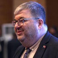 PROF. DR. İLHAN EGE