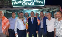 Goca Yörük Sever , Hoca Ahmet Yesevi Otağında