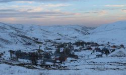 Erzincan’ın yüksek kesimlerinde kar yağışı etkili oldu