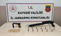 Jandarmadan silah ticareti yapanlara operasyon