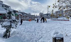 Bolu’da kar kalınlığı 30 santimetreye ulaştı