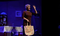 Shirley Valentine Bursa’da sahnelendi