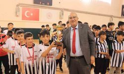 Çameli futsal turnuvasında şampiyonlar belirlendi