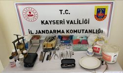 Sahte diş hekimini jandarma yakaladı