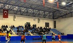 Tavas Belediyesi Mahaller Futsal Liginde heyecan devam ediyor