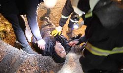 Yangında bayılan adama itfaiye erlerinden ilk müdahale