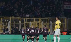 UEFA Avrupa Ligi: Fenerbahçe: 1 - Rangers: 2 (İlk yarı)