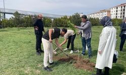 Afyonkahisar’da "Ekibini Kur, İyilikle Değiştir, Dönüştür" projesi hayata geçirildi