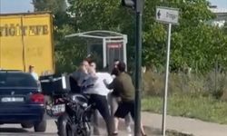 Anayol boks ringine döndü... Trafik durdu yumruklar havada uçuştu