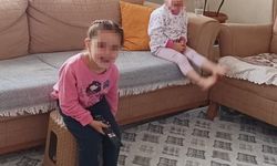 Annesiyle yolun karşısına geçerken otomobilin çarptığı çocuk hayatını kaybetti