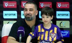 Arda Turan: "Önümüzde yurt dışından 4 teklif var"