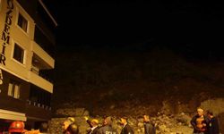 Ardanuç’ta heyelan korkuttu