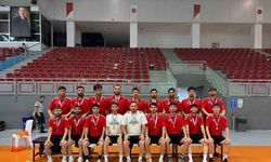 Atatürk Üniversitesi, salon futbolunda da Türkiye Şampiyonu olarak süper lige yükseldi