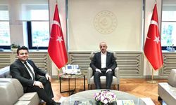 Bakan Uraloğlu, Tiktok Devletlerle İlişkiler ve Kamu Politikaları Bölge Başkanı Kafadar’ı kabul etti