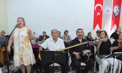Balıkesir’de, Edremitli amatörler Burhaniyelileri coşturdu