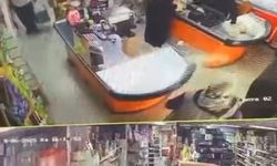 Başakşehir’de müşteri kılığında markete girdi, 4 koli kahve çaldı: O anlar kamerada