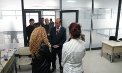 Başkan Geçit, aile danışma ve sağlıklı yaşam merkezindeki hizmetleri inceledi