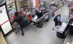 Bayrampaşa’da BİM markette bir kişi, kasiyeri böyle darp etti