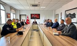 Burhaniye’de uyuşturucu ile mücadele toplantısı yapıldı