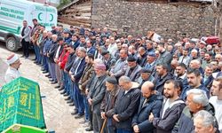 Cami bacasını temizlerken düşerek hayatını kaybeden imam son yolculuğuna uğurlandı