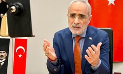 Cumhurbaşkanı Başdanışmanı Topçu: "Çok dil bilen bir insan, her toplumda hayatın içinde hep bir adım önde olmuştur"