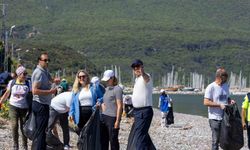 Datça’da gönüllüler çevre temizliği yaptı, 2 ton çöp toplandı