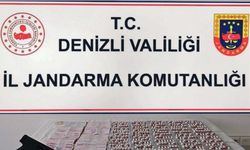 Denizli’de 3 zehri taciri binlerce uyuşturucu hapla yakalandı