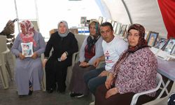 Diyarbakır anneleri PKK’nın kendini feshetmesiyle evlatlarına kavuşmayı bekliyor