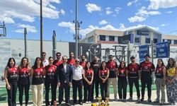 Diyarbakır’da şampiyon oyunculara destek