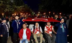 Diyarbakır’da Türk bayraklı "Fener Alayı" yürüyüşü yapıldı