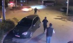 Drift yapan lüks otomobili, tabureyle kovaladı: O anlar kamerada