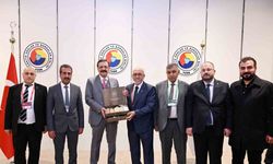Elazığ Ticaret Borsası yönetimi, TOBB 81’inci Genel Kuruluna katıldı