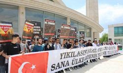 Elazığ’da üniversite öğrencileri Gazze için yürüdü