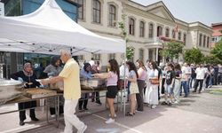 Eski mezunlar pilav gününde buluştu