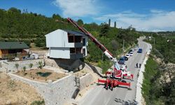 Evi yıkımdan vinçle kurtaran kişi konuştu