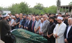 Feci kazada hayatını kaybetmişti: Motosiklet tutkunu genç kadın, son yolculuğuna uğurlandı