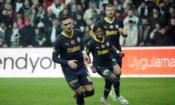 Fenerbahçe - Beşiktaş derbisinin golleri yabancılardan