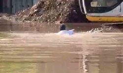 İş makinası operatöründen oyunları aratmayan kurtarma operasyonu