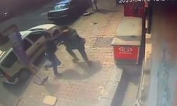 İstanbul’da silahlı kavga kamerada: Yoldan geçen genç hayatını kaybetti, 2 şüpheli tutuklandı